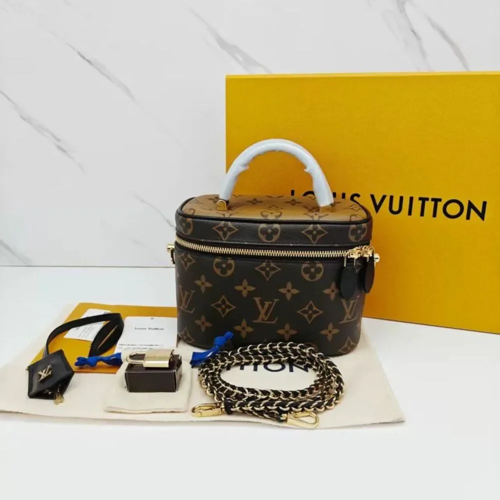 Louis Vuitton Women Pre-Loved Bag Very Good Condition